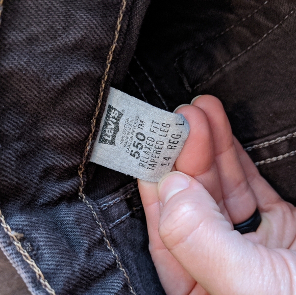 Levi's 550 High Rise Relaxed Taper Dark Brown - Picture 6 of 8